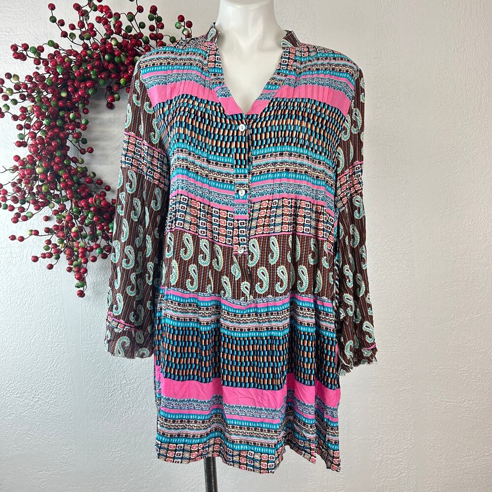 Velzera Tunic size small NWTs